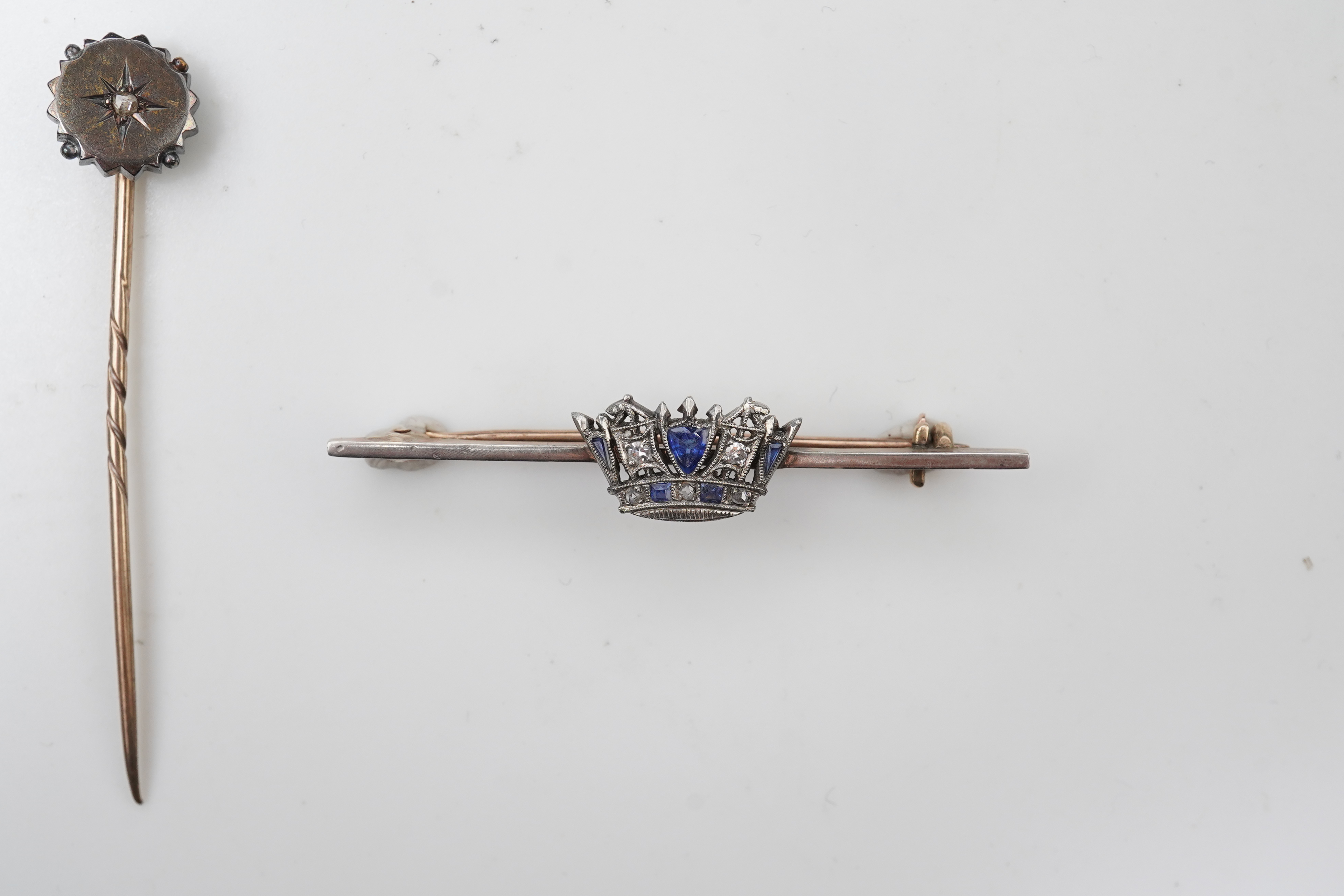 A bar brooch and a stick pin, late 19th/early 20th century